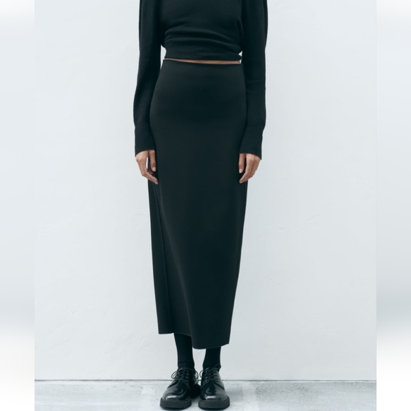 Zara Dresses & Skirts - 🆕️ Zara Fitted Long Skirt